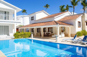 7BR Villa next to beach Punta Cana